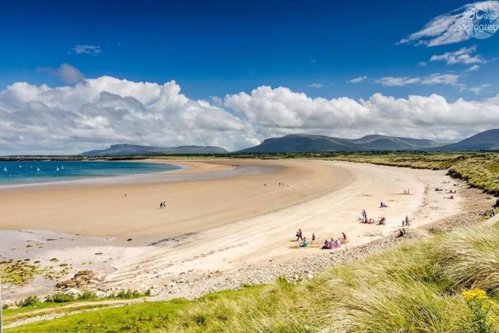 Bundoran Seaside Stays House - Wifi, Large Spacious Home ภายนอก รูปภาพ