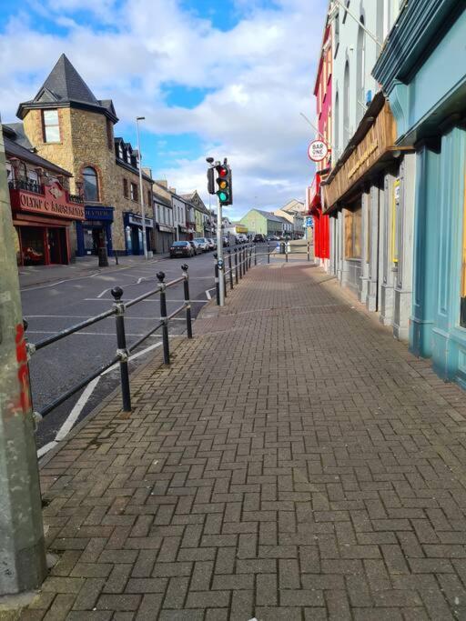 Bundoran Seaside Stays House - Wifi, Large Spacious Home ภายนอก รูปภาพ
