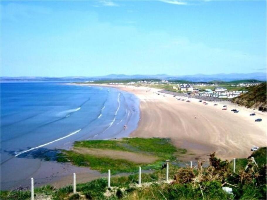Bundoran Seaside Stays House - Wifi, Large Spacious Home ภายนอก รูปภาพ